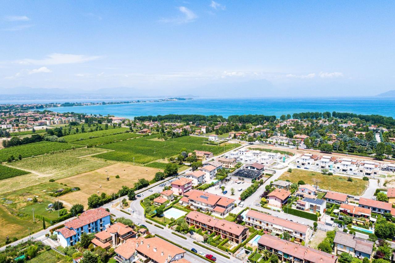 Wolf House - Sirmione Holiday Eksteriør bilde