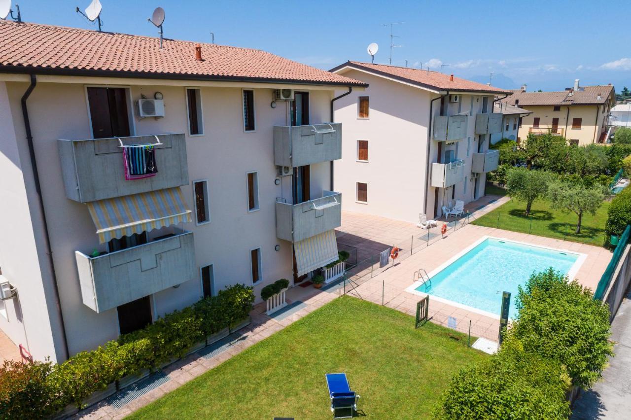 Wolf House - Sirmione Holiday Eksteriør bilde