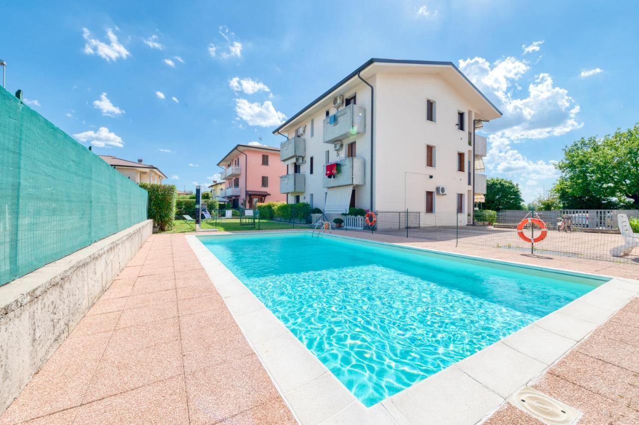 Wolf House - Sirmione Holiday Eksteriør bilde